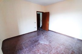 3+1+2Ballkone+2WC (Rruga Fortuzi -QENDER), Location