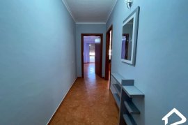 Jepet me qira Apartament , Alquiler