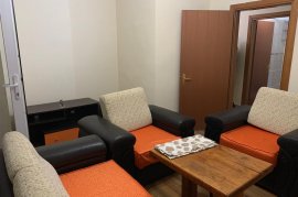 Jepet me qera apartament  2+1 tek Siri Kodra, Qera