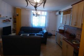 Jepet me qira apartamenti 2+1 , Ενοικίαση