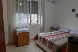 Shitet apartament  1+1 , Vente