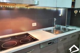 Jepet me qira Apartament 2+1, Ενοικίαση