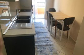 Jepet me qira apartament 1+1 tek 9 Katshet , Huren