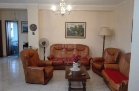 Shitet apartament 2+1 tek rruga Mihal Grameno, Πώληση