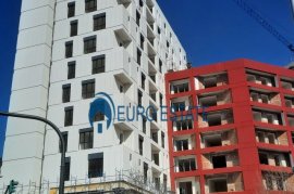 Tirane shes apartament 2+1 101.500 Euro Farmacia10, Venta