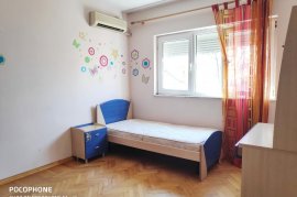 2+1+Ballkon (76 m2) - Grepi i Arte (Myslym Shyr) , Location