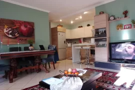 Shitet Apartament 2+1 me Hipoteke... Diplomat 2, Πώληση