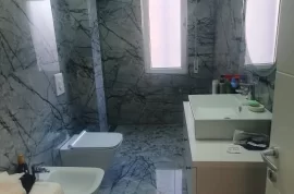 Shitet apartament 2+1 me Hipotek... K Botanik..!!, Shitje