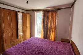 Apartament 2+1 me qira në Kombinat , Location