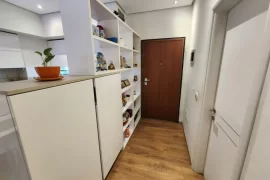 Apartament 2+1 me qira në “Rrugën e Barrikadave”, Huren