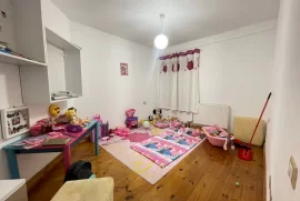 Apartament 2+1 në shitje pranë Vilës L në Astir, Sale