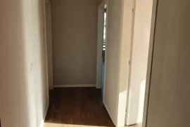 SHITET APARTAMENT 2+1…MBRAPA SPITALIT AMERIKAN 3.., Eladás