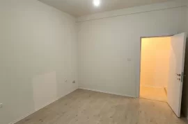 Apartament 1+1 në shitje në “Vasil Shanto”, Eladás