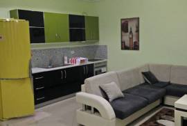 Apartament 1 + 1 me qera ne Myslym Shyri, Alquiler