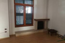 Apartament Dupleks Kompleksi Dinamo, Qera