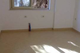 Apartament 2+1, Rruga e Barrikadave, Vente