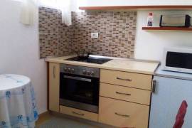 Apartament 1+1, Sheshi Avni Rustemi , Location