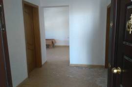 Apartament 2+1, Eladás