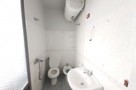 OKAZION (650 Euro/m2) Shitet Apt 1+1+Bllk (66 m2) , Venta