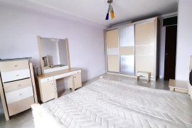 2+1 (110 m2) tek Stacioni i Trenit - Pallat i Ri , Miete