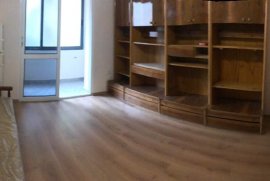 Apartament 2+1 (Pazari i Ri - Hoxha Tahsim) PARKET, Affitto