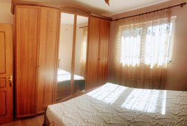 Jepet me qira apartamenti 2+1 me siperfaqe 95m2 , Huren