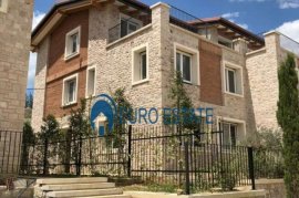 Tirane, shes Vile 4+1, 300 m² 360.000 Euro, TEG-u, Verkauf