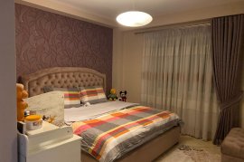 Shitet apartament 3+1+2 Tek Stadiumi Dinamo, Sale