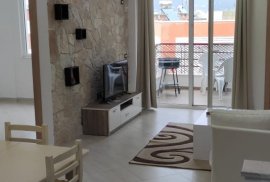 Liqeni i Thate ,apartament  3+1 ne shitje, Venta