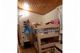 Tirane, shes Vile 3+1,  185.000 Euro (Pellumbas), Verkauf