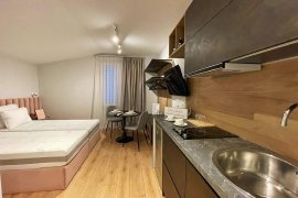 Shitet mini hotel , Venta