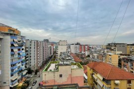 APARTAMENT 2+1 NE SHITJE NE BLLOK,TEK PETRO NINI, Vente