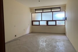 Shiten apartamente me sip.192m2 , Okazion, Sale