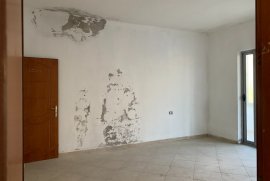 Shiten apartamente me sip.192m2 , Okazion, Vente