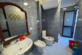 Apartament 3+1 në shitje pranë rrugës “Don Bosko”, Venta