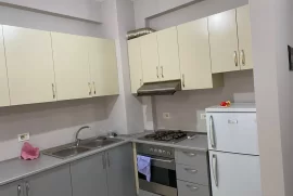 Apartament 2+1 ne shitje Liqeni i Thate, Eladás