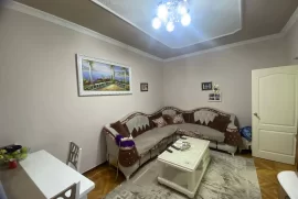 Apartament 2+1 në shitje në rrugën “Myslym Shyri”, Shitje