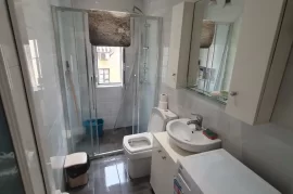 Apartament 2+1 me qira tek 21 Dhjetori, Ενοικίαση