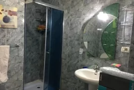 Apartamet 3+1 në shitje pranë rr. ”Pandi Dardha” , Vente