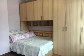 Apartamet 3+1 në shitje pranë rr. ”Pandi Dardha” , Πώληση