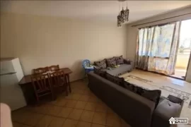 Tirane, Apartament me#Qira, Bérlés