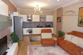 APARTAMENT 2+1 PËR SHITJE BUZË RRUGËS KRYESORE, Vente