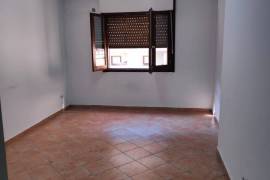 JEPET ME QIRA APARTAMENT 3+1+2 TE KOMUNA PARISIT, Alquiler