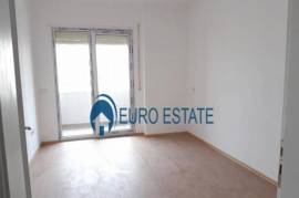 Shitet Apartament, Venta