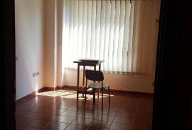 OKAZION APARTAMENT ME QERA/ APARTMENT FOR RENT, Miete