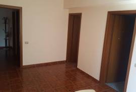 OKAZION APARTAMENT ME QERA/ APARTMENT FOR RENT, Location