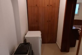 Tek Sheshi Willson, Apt 2+1 i Madh (110 m2) , Affitto