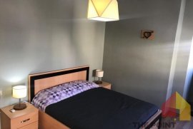 APARTAMENT 2+1 ME QERA RRUGA MARGARITA TUTULANI, Huren