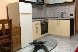 Ne Qender (Piazza) Jepet me Qera Apartament 1+1 , Location