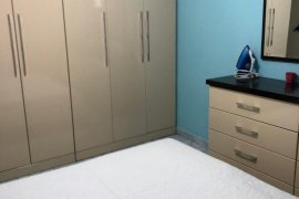 Ne Qender (Piazza) Jepet me Qera Apartament 1+1 , Ενοικίαση